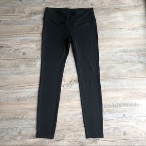 ALO Yoga NWOT Black 28” Leggings